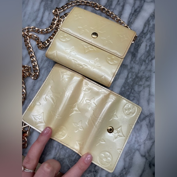 Louis Vuitton SET vernis leather wallet & key case (authentic) - Picture 2 of 16